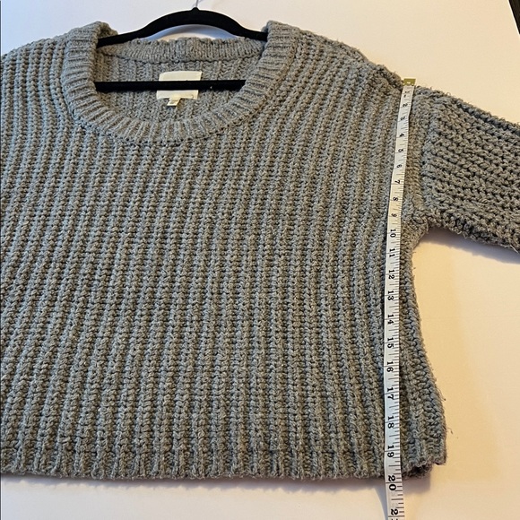 Aerie Gray Wide Rib Crew Neck Sweater Size S EUC Comfy Cozy Warm - Picture 6 of 12
